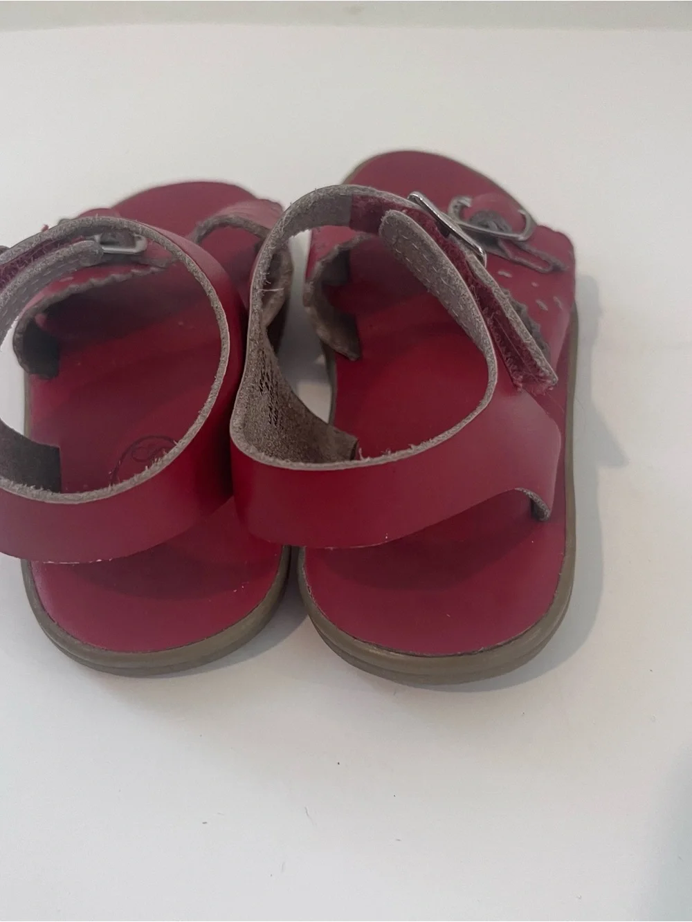 Footmates Ariel Red Sandals Size 9 Girls Leather